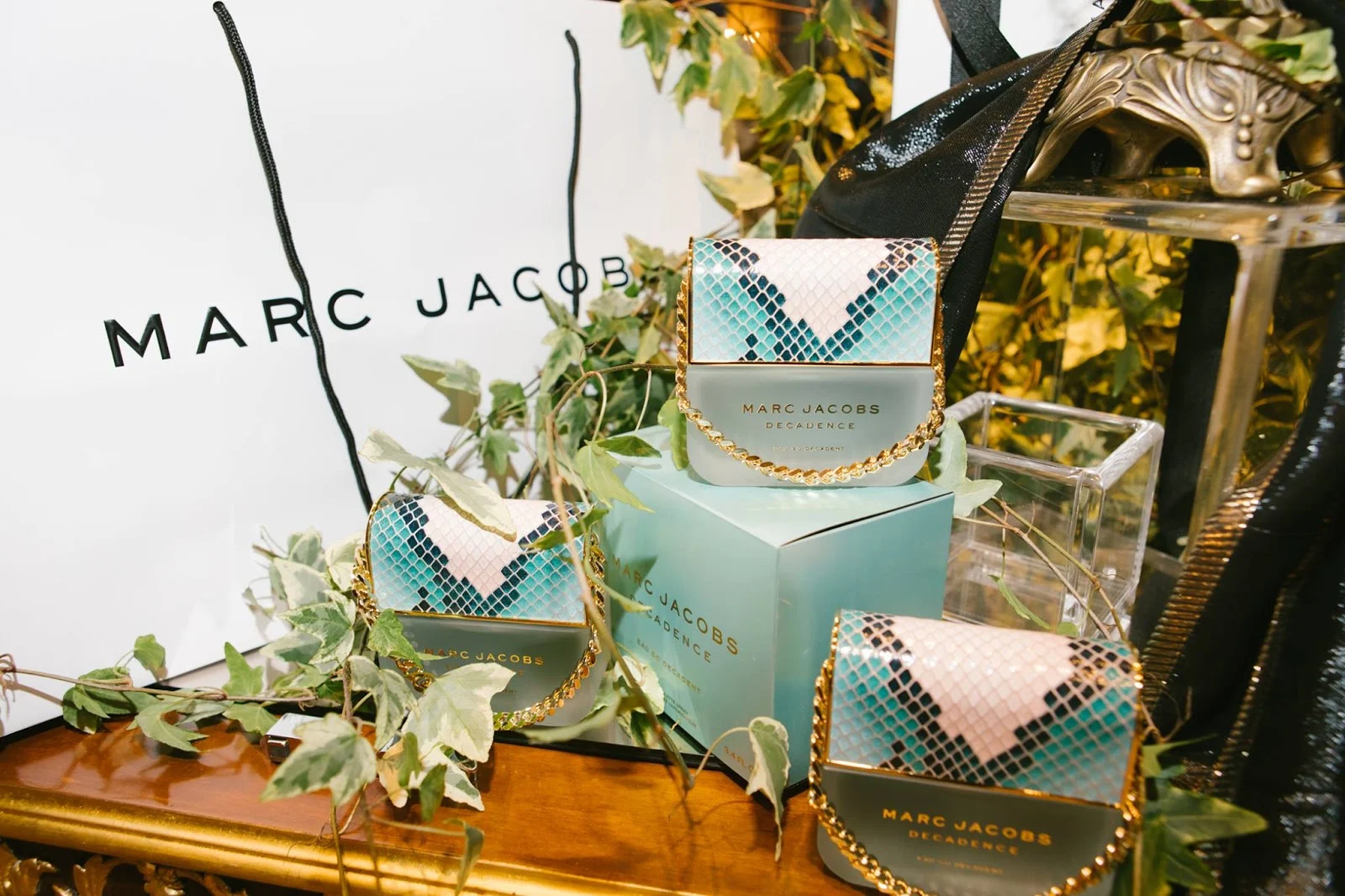 Marc Jacobs Eau So Decadent Fragrance Campaign